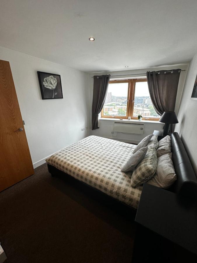 Leeds City Centre Apartment Life Bagian luar foto